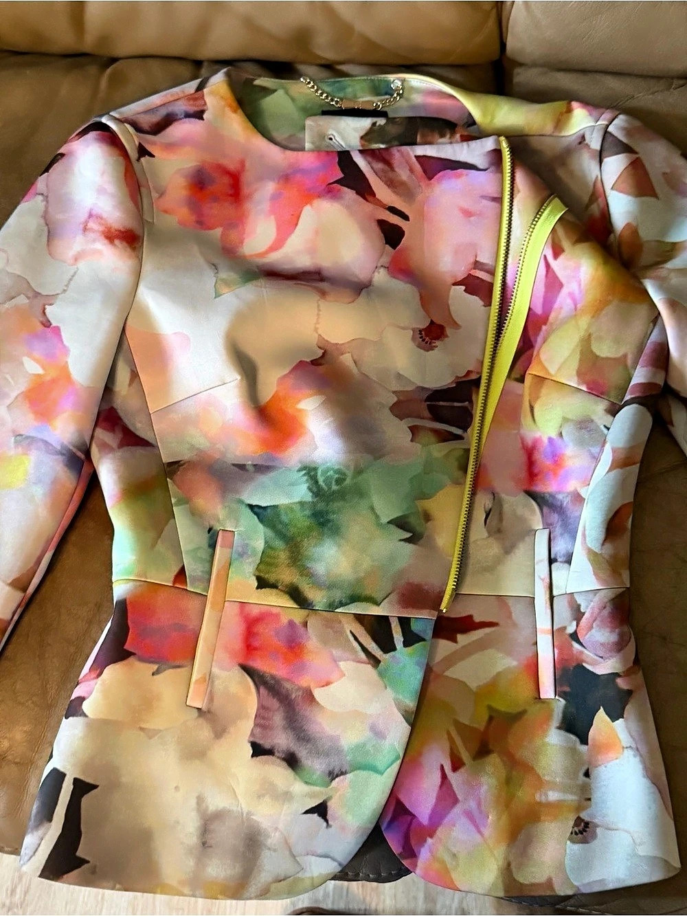 Ted Baker Abstract Floral Blazer Multicolor Size 1 Like New